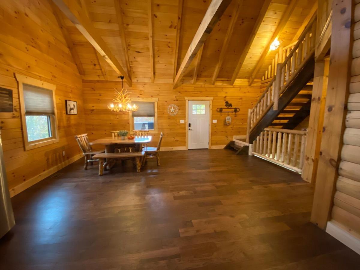 Pine Creek Cabins & Camping Resort South Bloomingville Exteriör bild