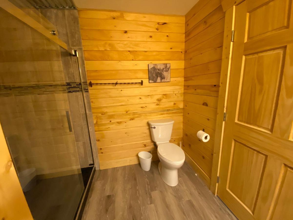 Pine Creek Cabins & Camping Resort South Bloomingville Exteriör bild