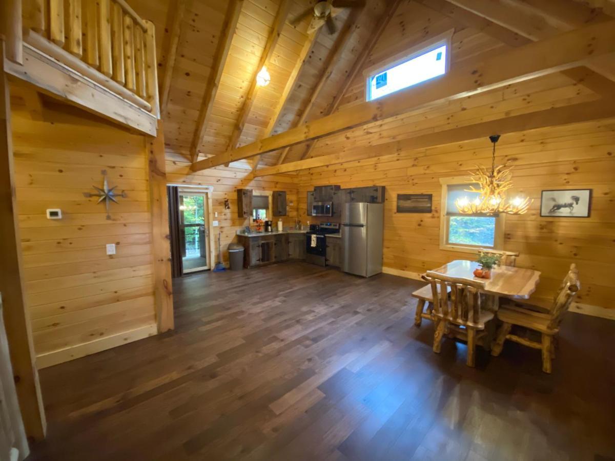 Pine Creek Cabins & Camping Resort South Bloomingville Exteriör bild