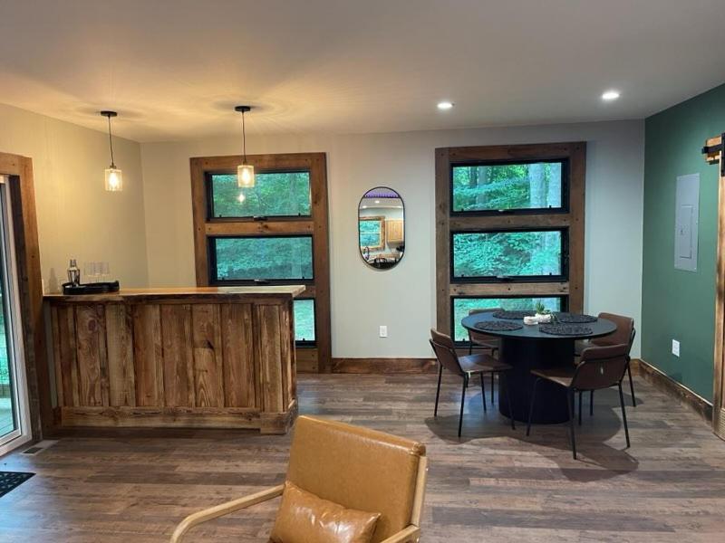Pine Creek Cabins & Camping Resort South Bloomingville Exteriör bild