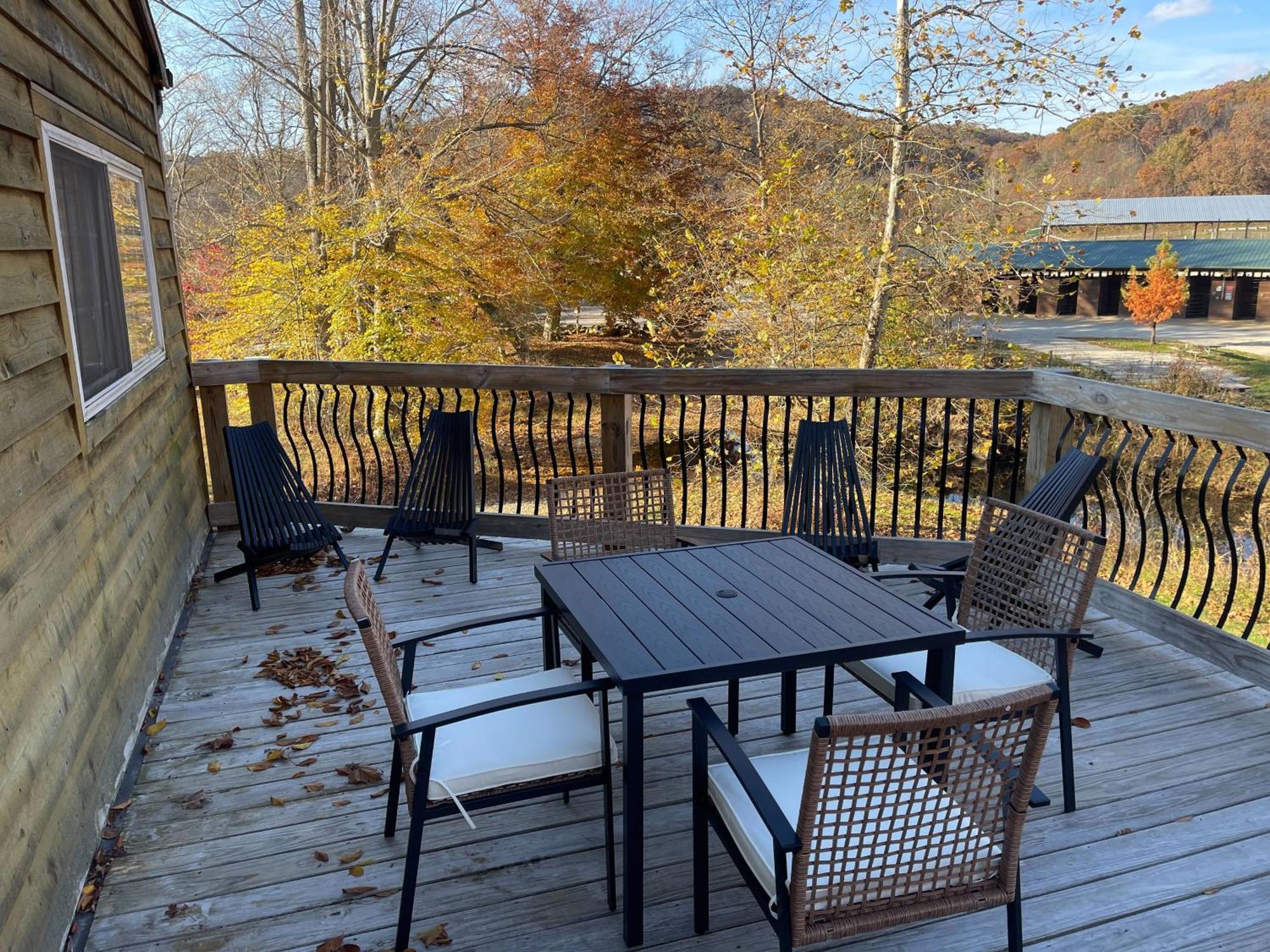 Pine Creek Cabins & Camping Resort South Bloomingville Exteriör bild